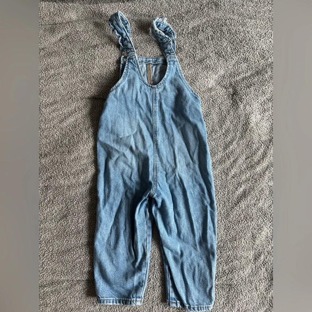 Zara kids Denim Overalls with Yellow Floral Embroidery - Picture 3 of 4